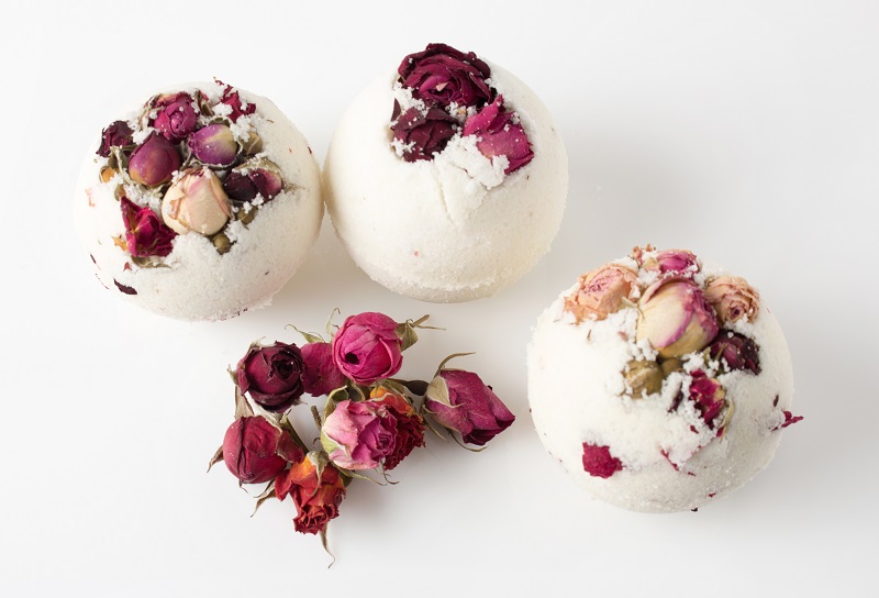 Botanical Bath Bombs, bath bombs, floral bath bombs, diy bath bomb